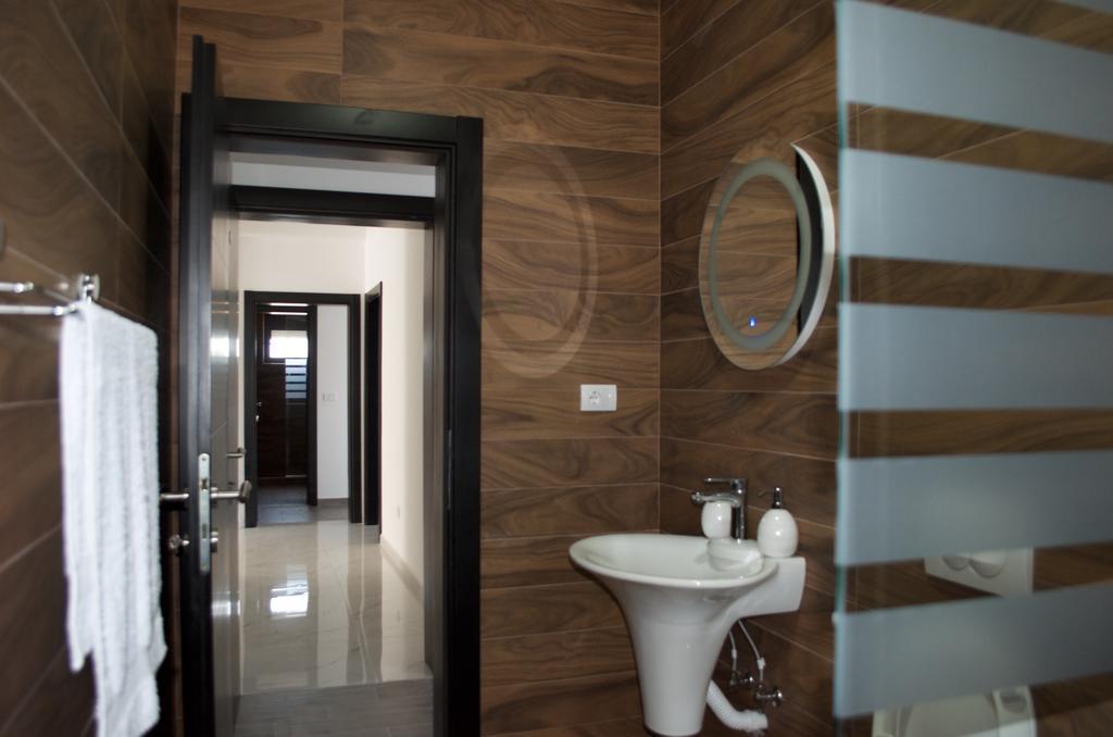 Flo Apartments Ülgün Dış mekan fotoğraf