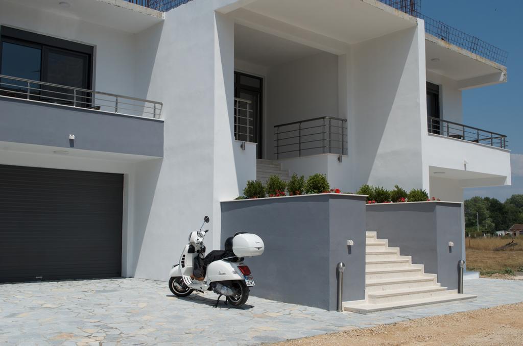 Flo Apartments Ülgün Dış mekan fotoğraf