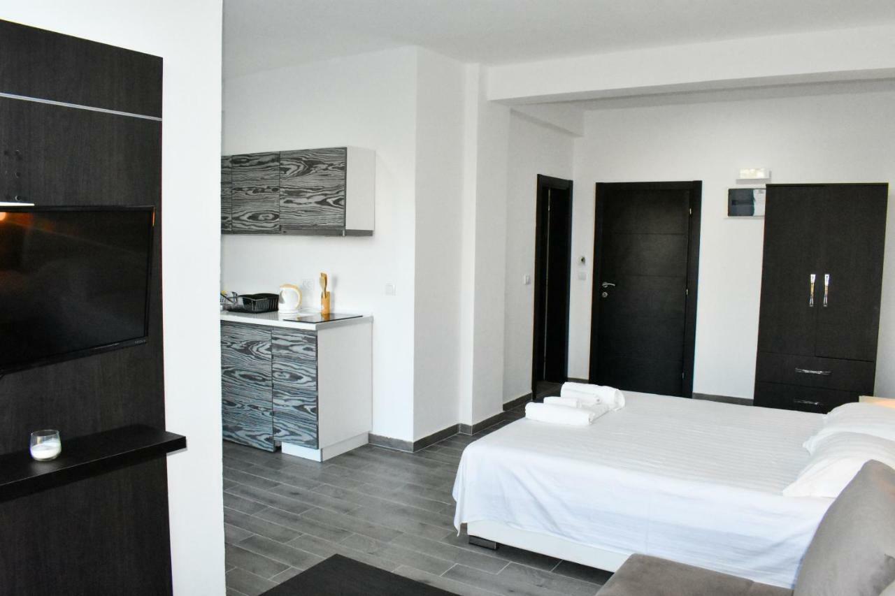Flo Apartments Ülgün Dış mekan fotoğraf